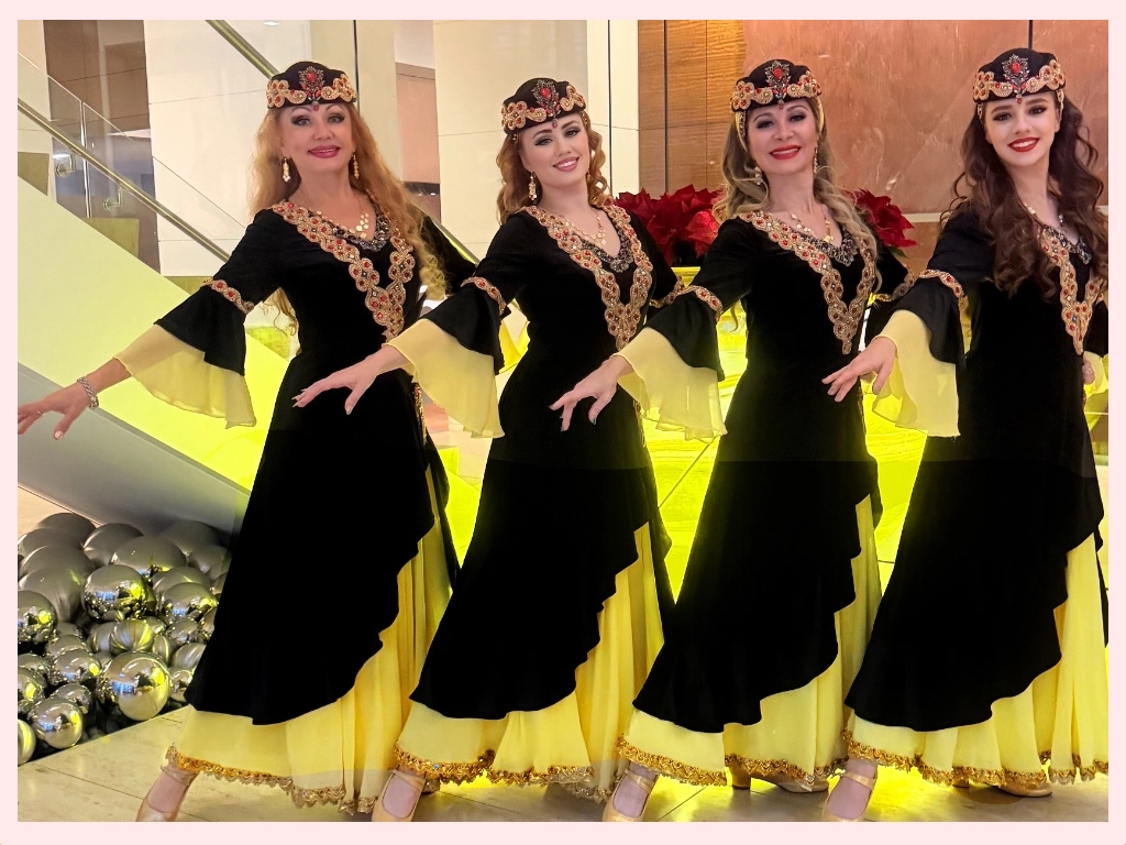 Andalasian dance houston Almas dancers